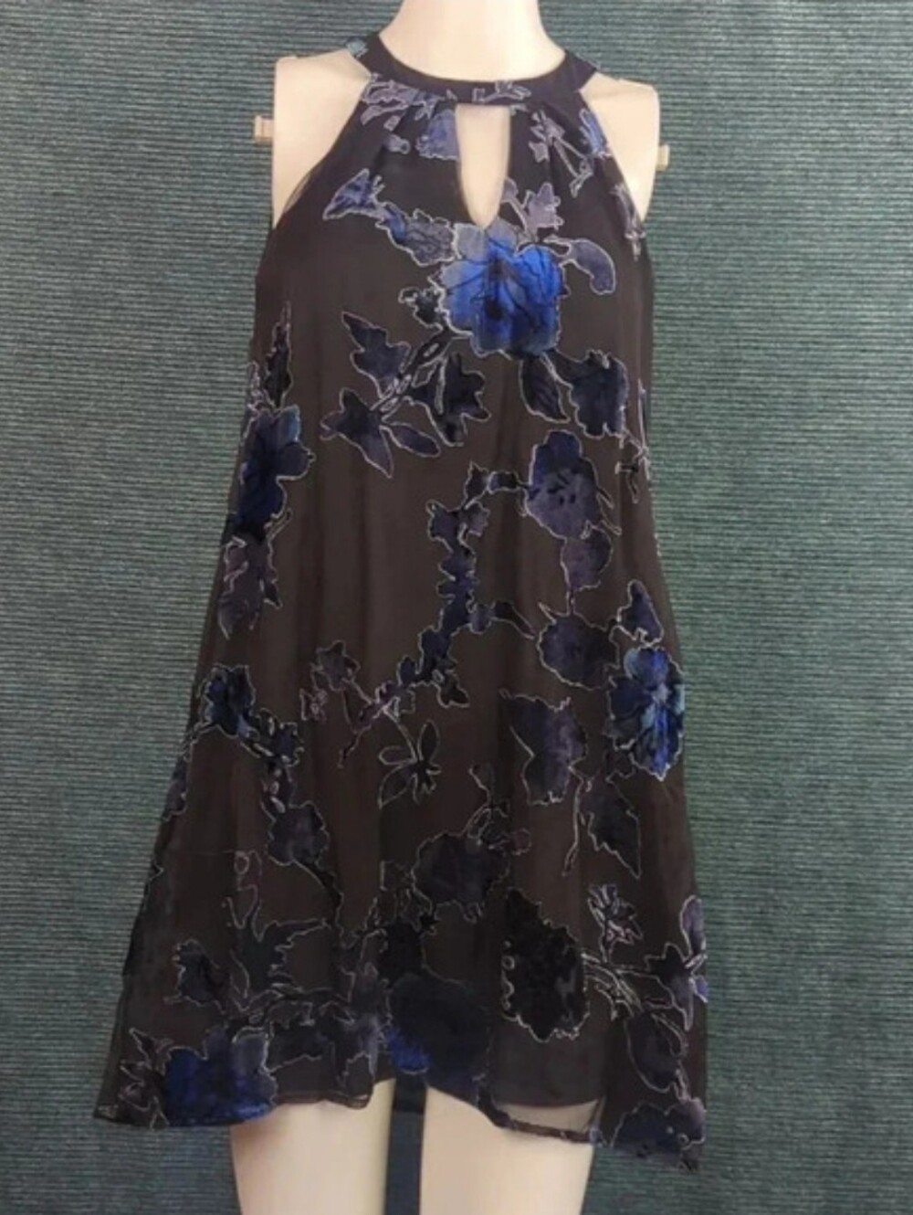 As U Wish Gigi Trapeze Swing Dress, Burned Out Velvet Blue On Black - Picture 3 of 14